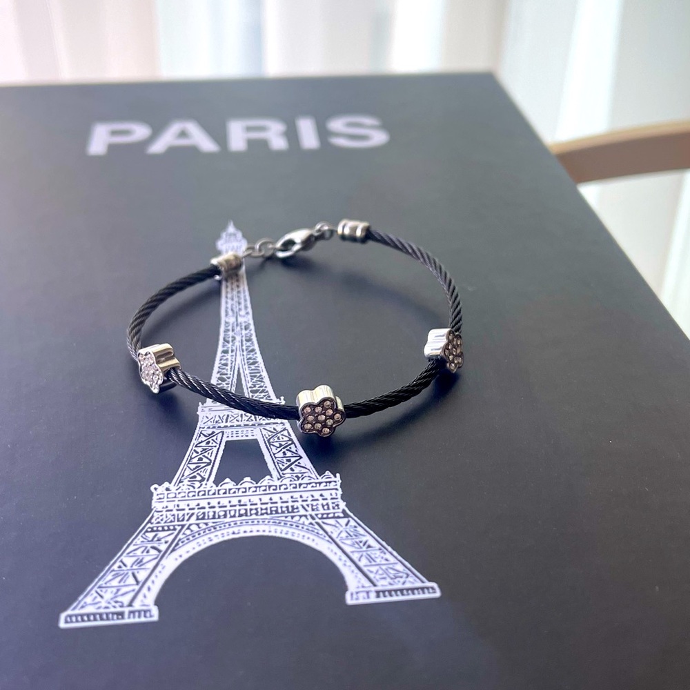 Gorgeous black silver bracelet clover flower cluster design